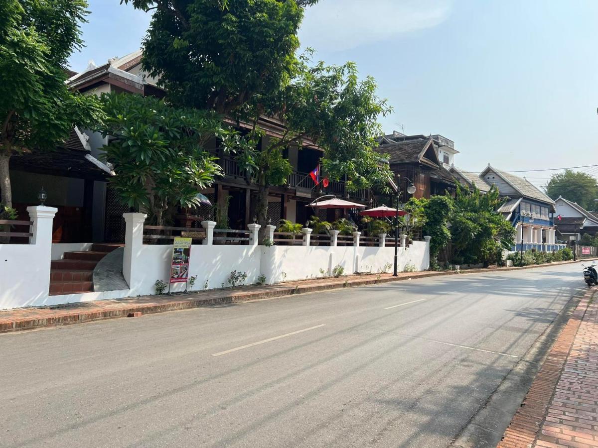 Golden Lotus Namkhan View Luang Prabang Exterior foto