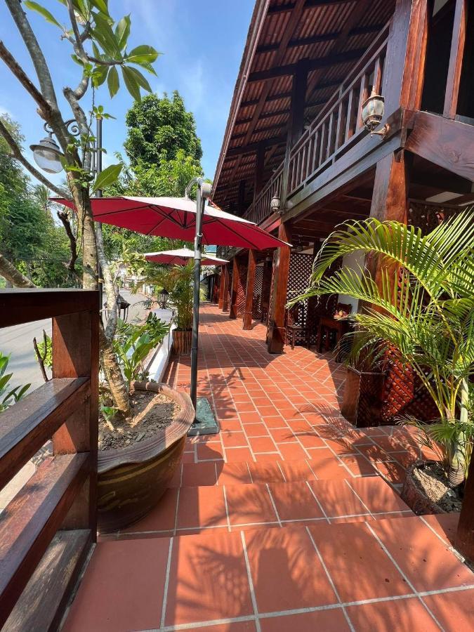 Golden Lotus Namkhan View Luang Prabang Exterior foto