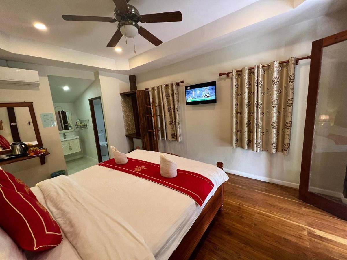 Golden Lotus Namkhan View Luang Prabang Exterior foto